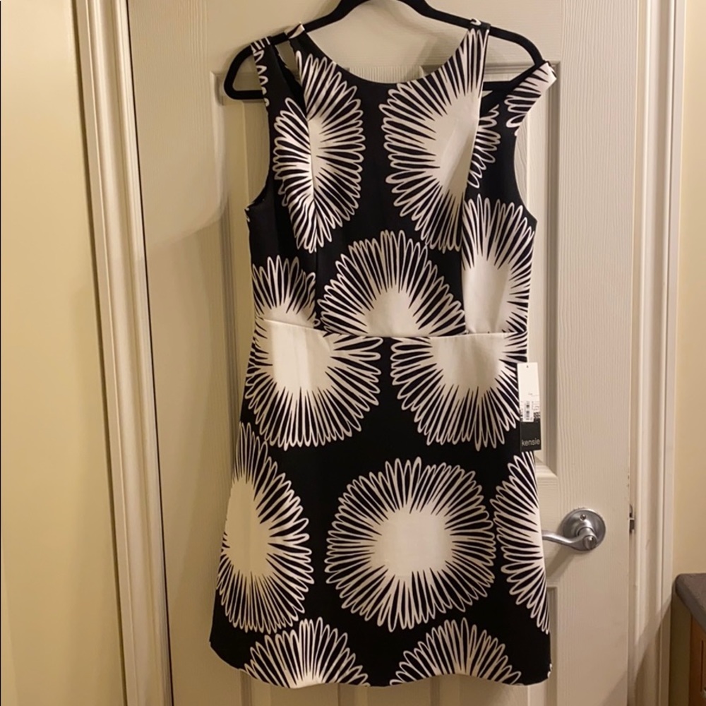 NWT Kensie dress